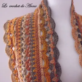 PDF CROCHET - Snood circulaire aux jolis motifs dentelle ! 
